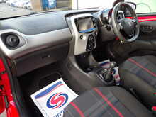Peugeot 108 VTi Active - U10745