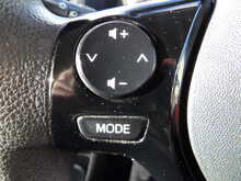 Peugeot 108 VTi Active - U10745