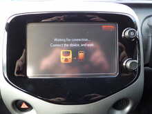 Peugeot 108 VTi Active - U10745