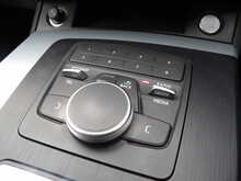 Audi Q5 TDI S line - U10750