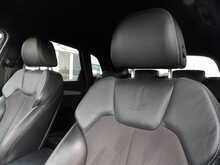 Audi Q5 TDI S line - U10750