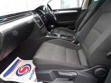 Volkswagen Passat TDI SE Business - U10752