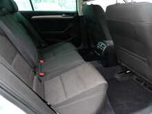 Volkswagen Passat TDI SE Business - U10752