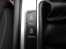 Volkswagen Passat TDI SE Business - U10752