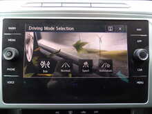 Volkswagen Passat TDI SE Business - U10752