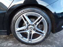 Mercedes-Benz A Class A180 AMG Line - U10755