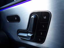 Mercedes-Benz A Class A180 AMG Line - U10755