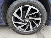 Volkswagen Golf SV TSI EVO Match - U10765