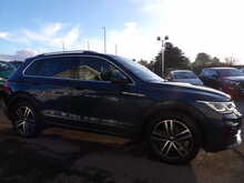 Volkswagen Tiguan TSI Elegance - U10766