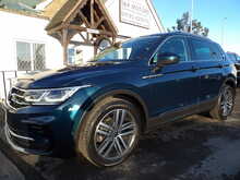 Volkswagen Tiguan TSI Elegance - U10766