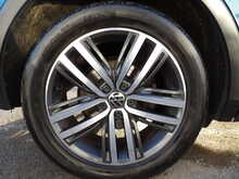 Volkswagen Tiguan TSI Elegance - U10766