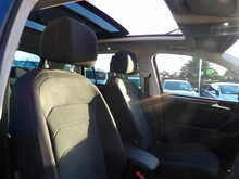 Volkswagen Tiguan TSI Elegance - U10766