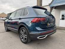 Volkswagen Tiguan TSI Elegance - U10766