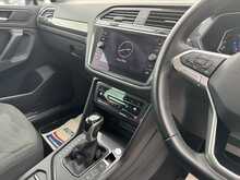 Volkswagen Tiguan TSI Elegance - U10766