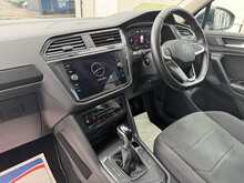 Volkswagen Tiguan TSI Elegance - U10766