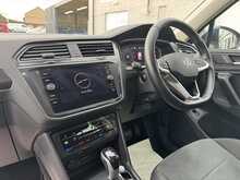 Volkswagen Tiguan TSI Elegance - U10766