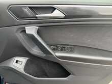 Volkswagen Tiguan TSI Elegance - U10766