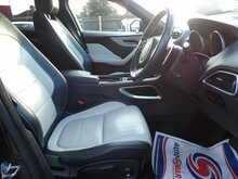 Jaguar F-PACE P250i R-Sport - U10772