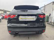 Jaguar F-PACE P250i R-Sport - U10772