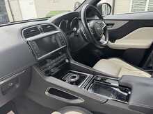 Jaguar F-PACE P250i R-Sport - U10772