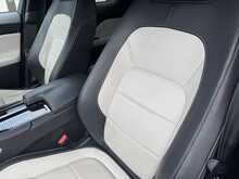 Jaguar F-PACE P250i R-Sport - U10772