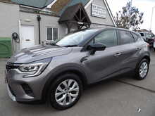 Renault Captur TCe Iconic - U10781