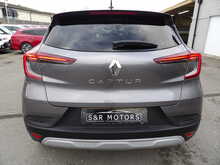 Renault Captur TCe Iconic - U10781