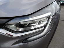 Renault Captur TCe Iconic - U10781