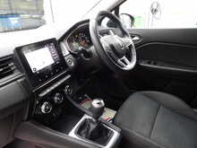 Renault Captur TCe Iconic - U10781