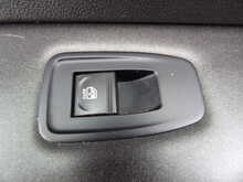 Renault Captur TCe Iconic - U10781