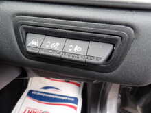 Renault Captur TCe Iconic - U10781