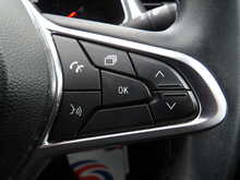 Renault Captur TCe Iconic - U10781