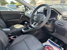 Renault Captur TCe Iconic - U10781
