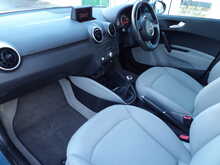 Audi A1 TDI SE - U10785
