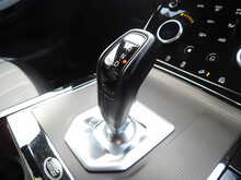 Land Rover Range Rover Evoque D180 R-Dynamic S - U10787