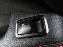 Mercedes-Benz GLA GLA200d AMG Line - U10799