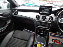 Mercedes-Benz GLA GLA200d AMG Line - U10799