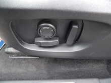 Land Rover Discovery Sport TD4 HSE - U10800