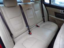 Jaguar XF d Premium Luxury - U10803