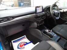 Ford Focus T EcoBoost Titanium X - U10811