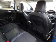 Ford Focus T EcoBoost Titanium X - U10811