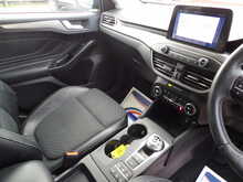 Ford Focus T EcoBoost Titanium X - U10811