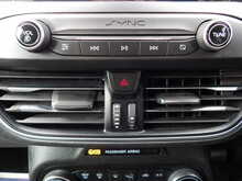 Ford Focus T EcoBoost Titanium X - U10811