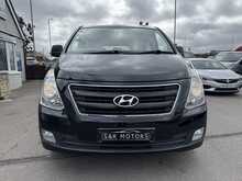Hyundai i800 CRDi SE - U10823
