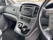 Hyundai i800 CRDi SE - U10823