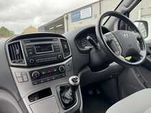 Hyundai i800 CRDi SE - U10823