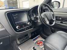 Mitsubishi Outlander h TwinMotor Dynamic - U10829