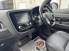 Mitsubishi Outlander h TwinMotor Dynamic - U10829