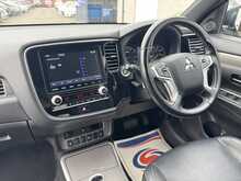 Mitsubishi Outlander h TwinMotor Dynamic - U10829