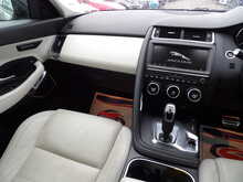 Jaguar E-PACE D240 R-Dynamic SE - U10835